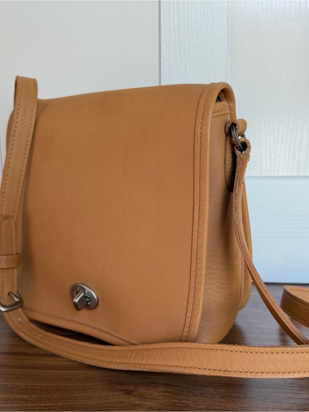 Coach Vintage 9076 Leather Campanion Bag - Picture 4 of 10